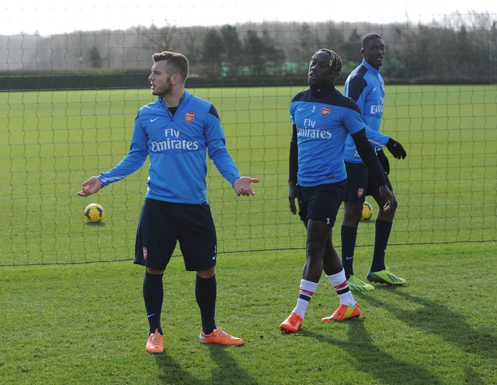 FOTO Incident la antrenamentul lui Arsenal! Jucatorii lui Wenger sunt cu nervii intinsi la maxim! Ce s-a intamplat intre Wilshere si Flamini:_3