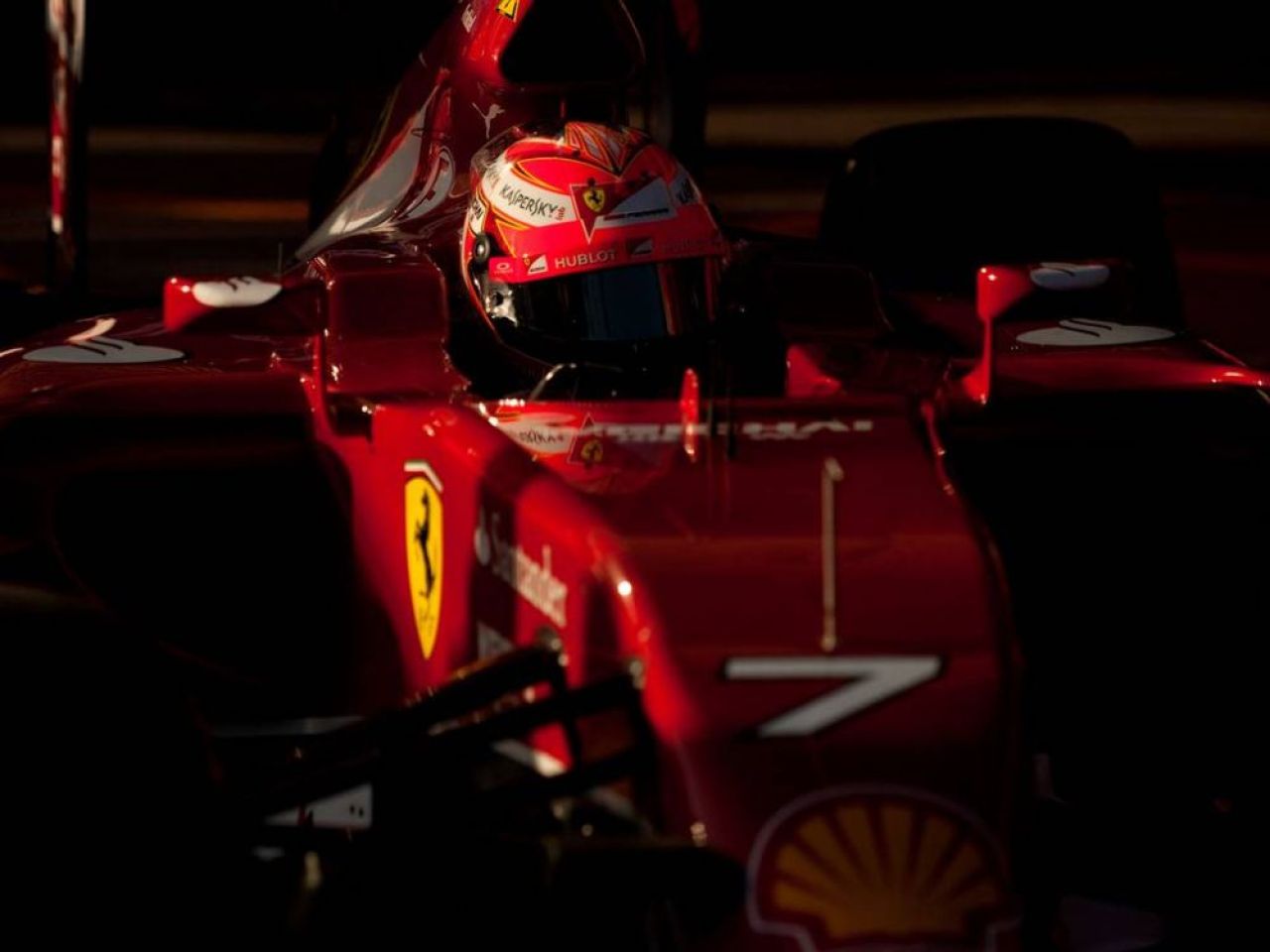 F1 si-a luat nasul la purtare :) Schimbari importante inainte de startul sezonului! Cum arata monoposturile dupa noile reguli FIA! GALERIE FOTO_1