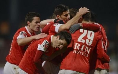 Dinamo a avut peste 10 mii de fani cu Viitorul! Putem sa batem cu 3-0 in Ghencea! Cel mai optimist suporter VIDEO