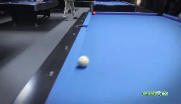 Cele mai tari TRICK SHOTS inventate vreodata! Ghicesti unde se duce bila? :)) VIDEO