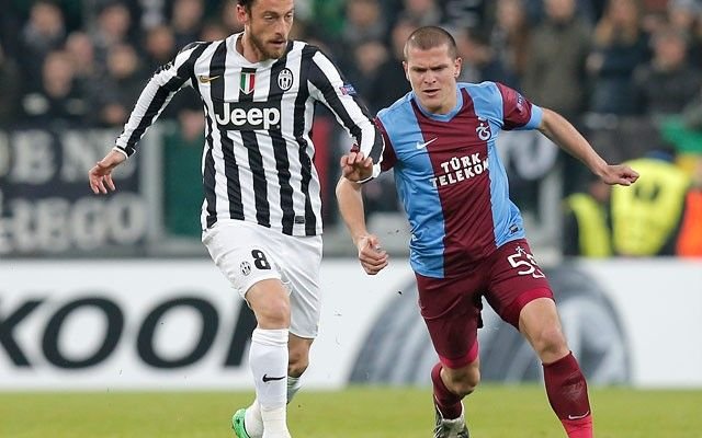 Bourceanu, CRITICAT dupa cateva meciuri! Fostul capitan al Stelei nu a impresionat la Trabzonspor! Ce anunt au facut turcii: