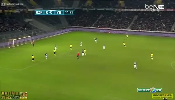 GENIUL nu moare niciodata! Zidane si Ronaldo s-au intors pe teren si au facut spectacol - pase cu calcaiul si goluri intr-un meci cu 14 reusite! VIDEO