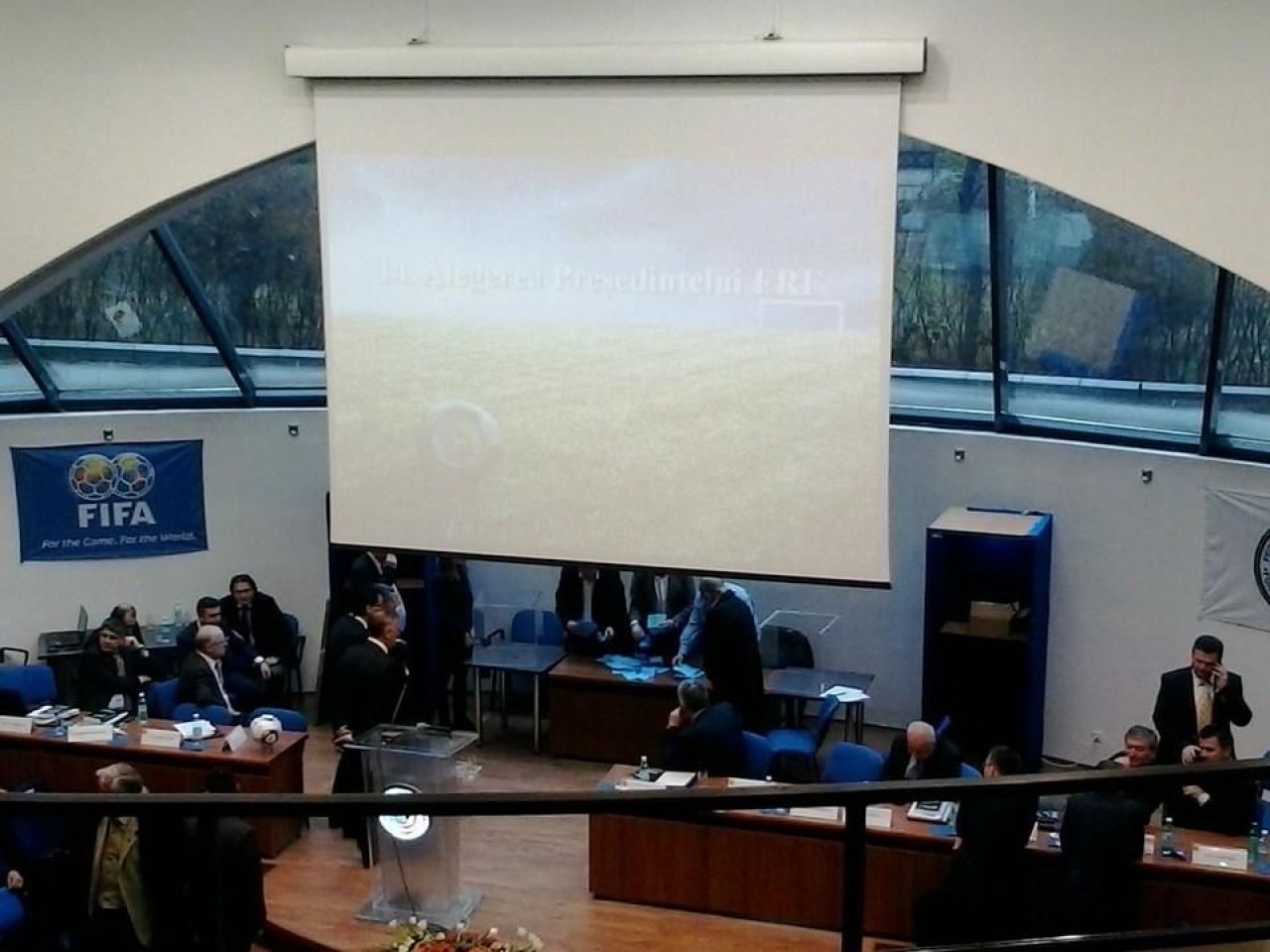 LIVE BLOG