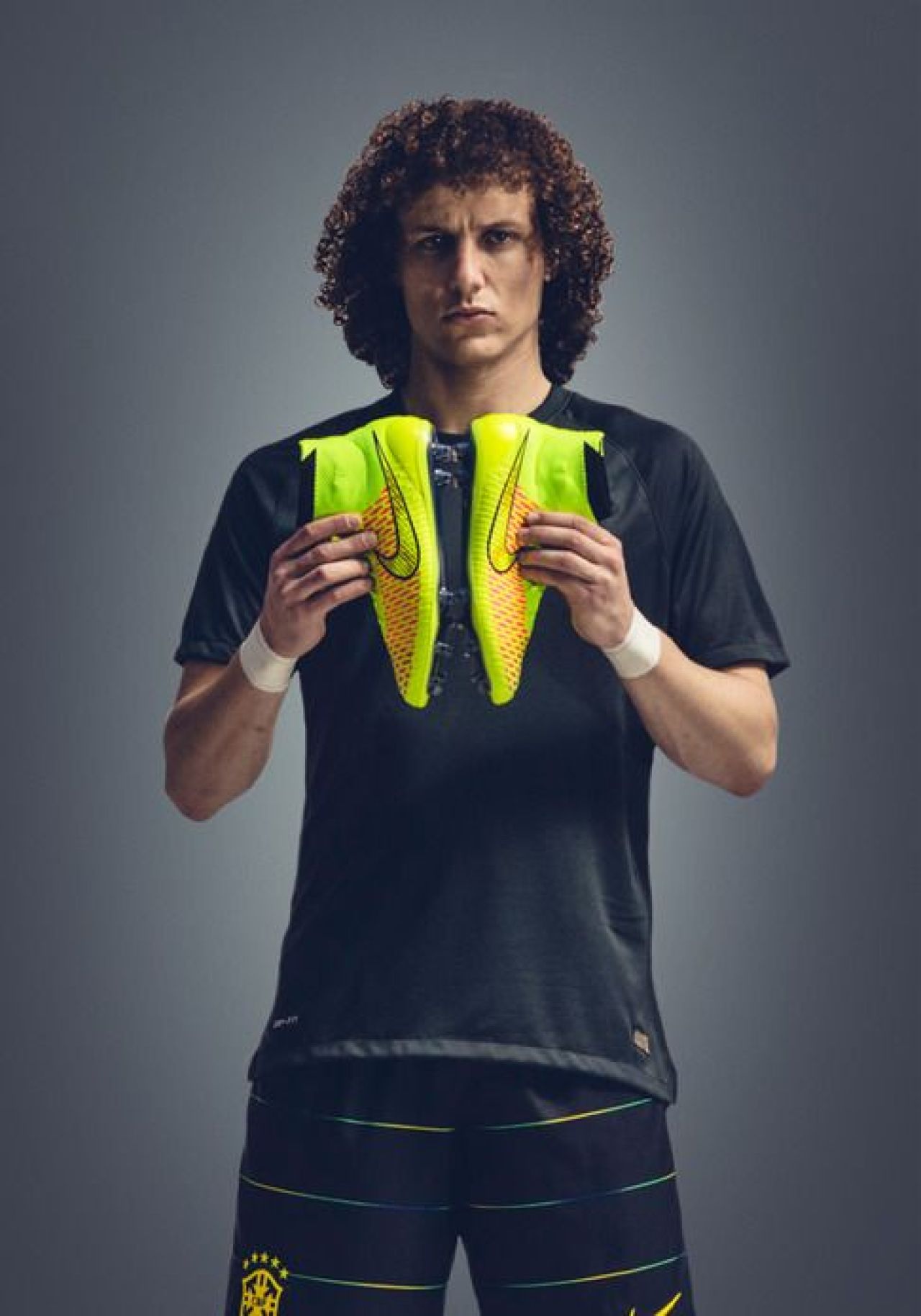 Iniesta a lucrat IN SECRET cu Nike pentru a scoate noile ghete chiar inainte de Mondial!