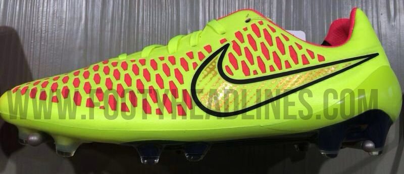 Iniesta a lucrat IN SECRET cu Nike pentru a scoate noile ghete chiar inainte de Mondial! 