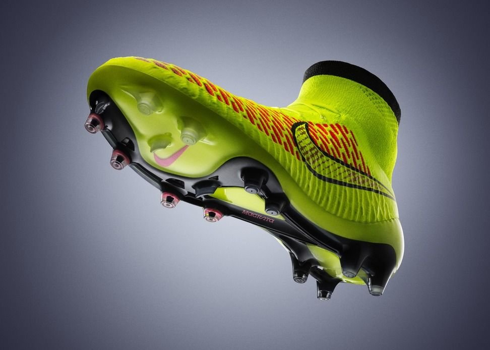 Iniesta a lucrat IN SECRET cu Nike pentru a scoate noile ghete chiar inainte de Mondial! 