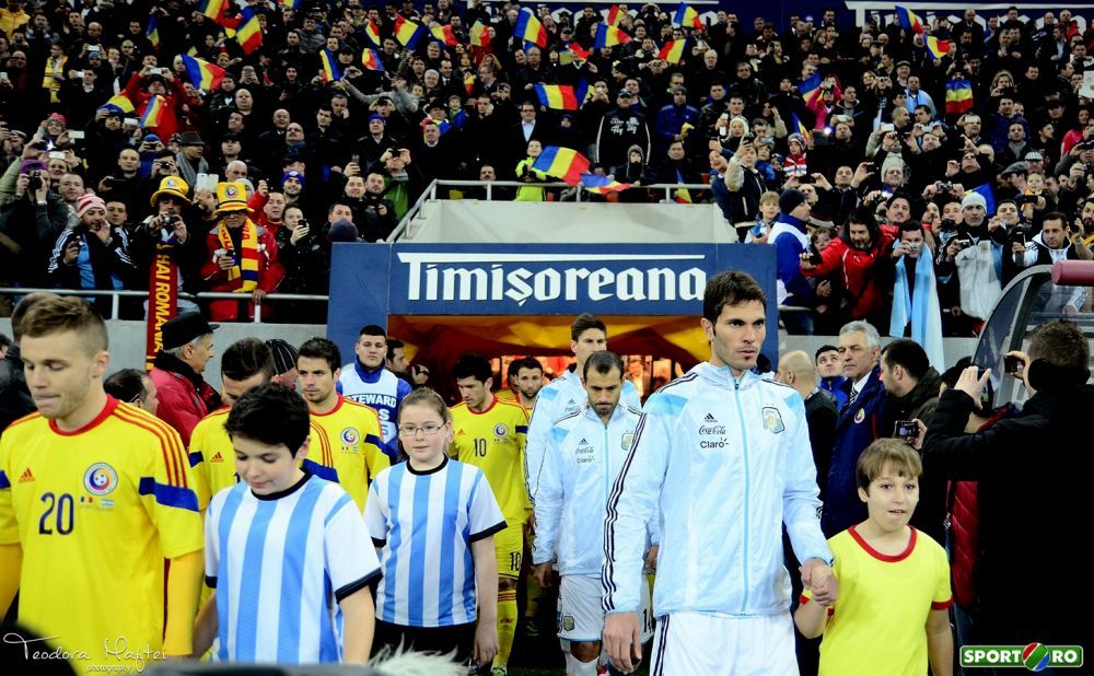 Un nou inceput pentru nationala: EGAL istoric cu Argentina la 20 de ani de la victoria Generatiei de Aur! Vezi SUPER galerie FOTO:_90