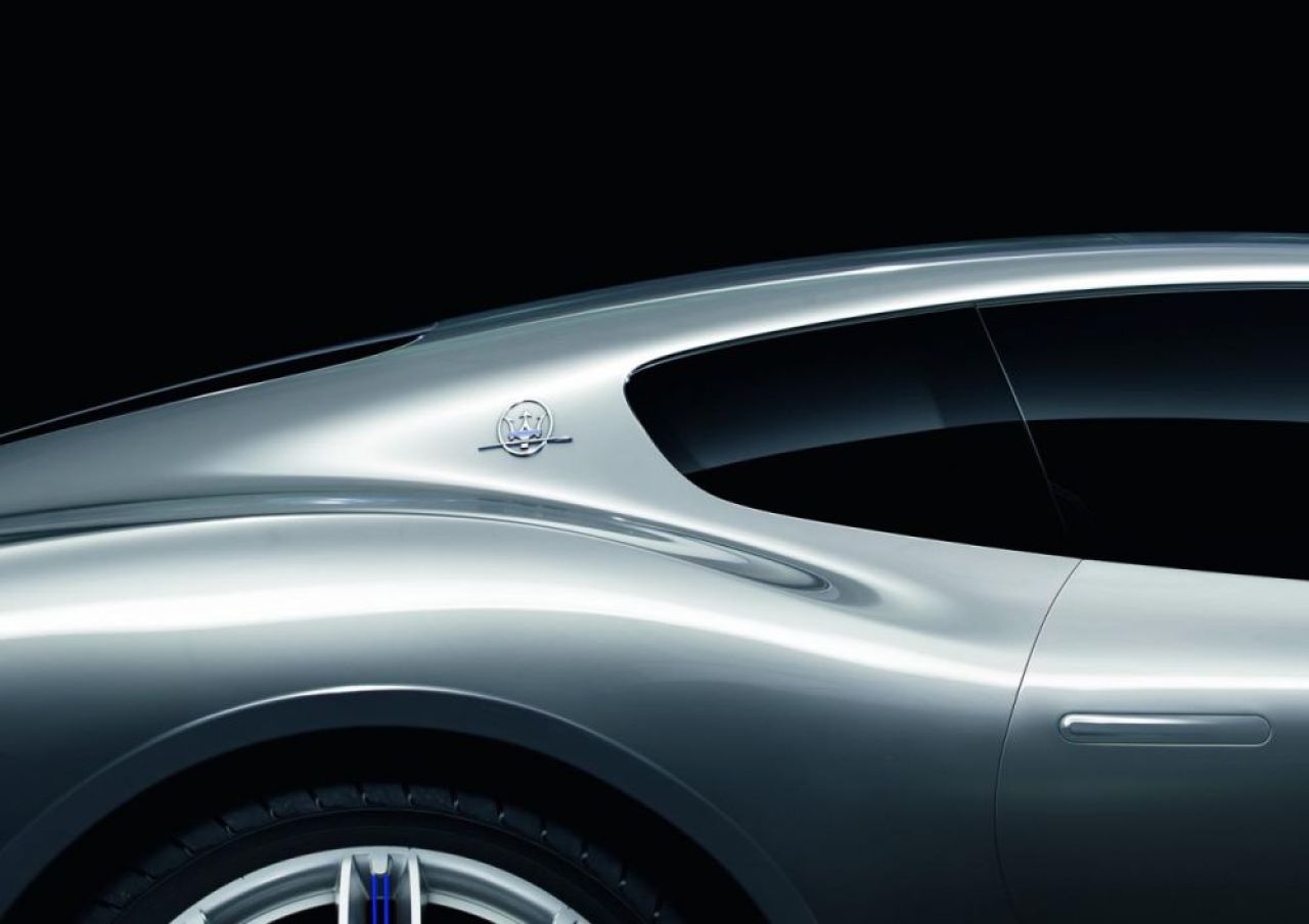 O noua BIJUTERIE de la Maserati! Messi si Ibrahimovic au banii pregatiti! Ce vor conduce peste doi ani:_8