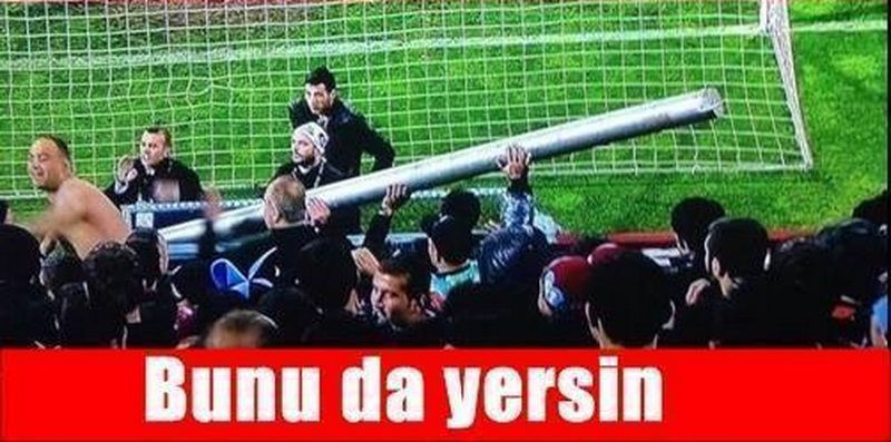 Bourceanu a ajuns in IAD! Meciul cu Fener, intrerupt de suporteri! Incidente grave, arbitrul a trimis echipele la vestiar VIDEO_2