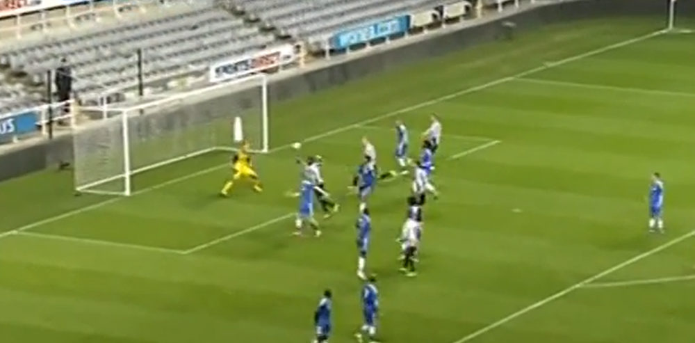 INCREDIBIL! A marcat exact ca Maradona! Mana lui Dumnezeu si-a facut din nou aparitia! Golul a fost validat VIDEO