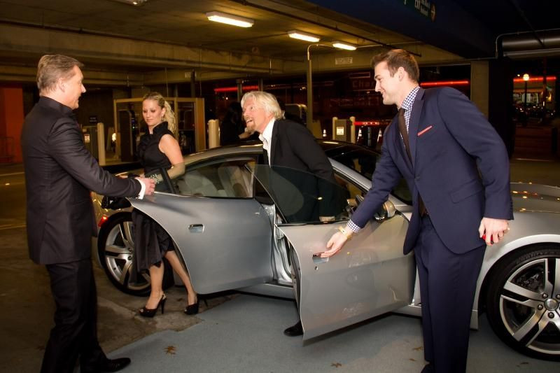 Noua masina preferata a vedetelor. Katy Perry a cumparat PATRU! Marca anonima condusa de Justin Bieber, Leo Di Caprio si Ashton Kutcher!_4