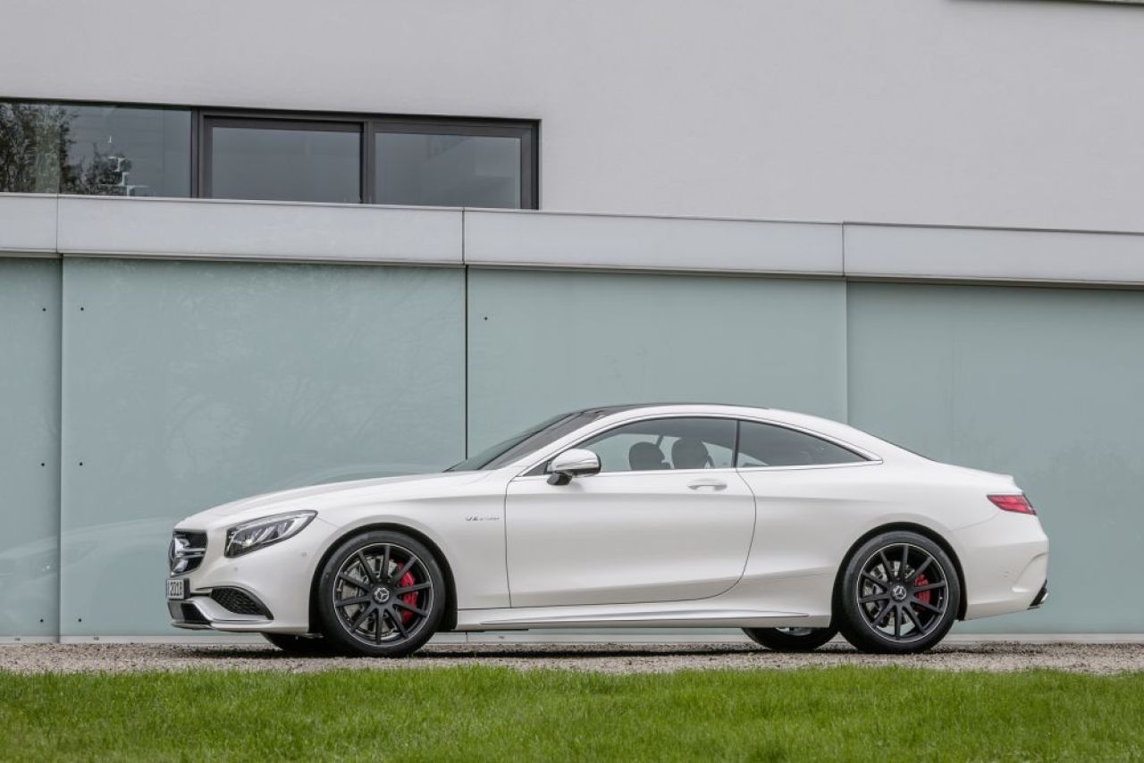 O noua bijuterie de la Mercedes. Cea mai RAPIDA limuzina din lume a fost lansata azi. FOTO_3