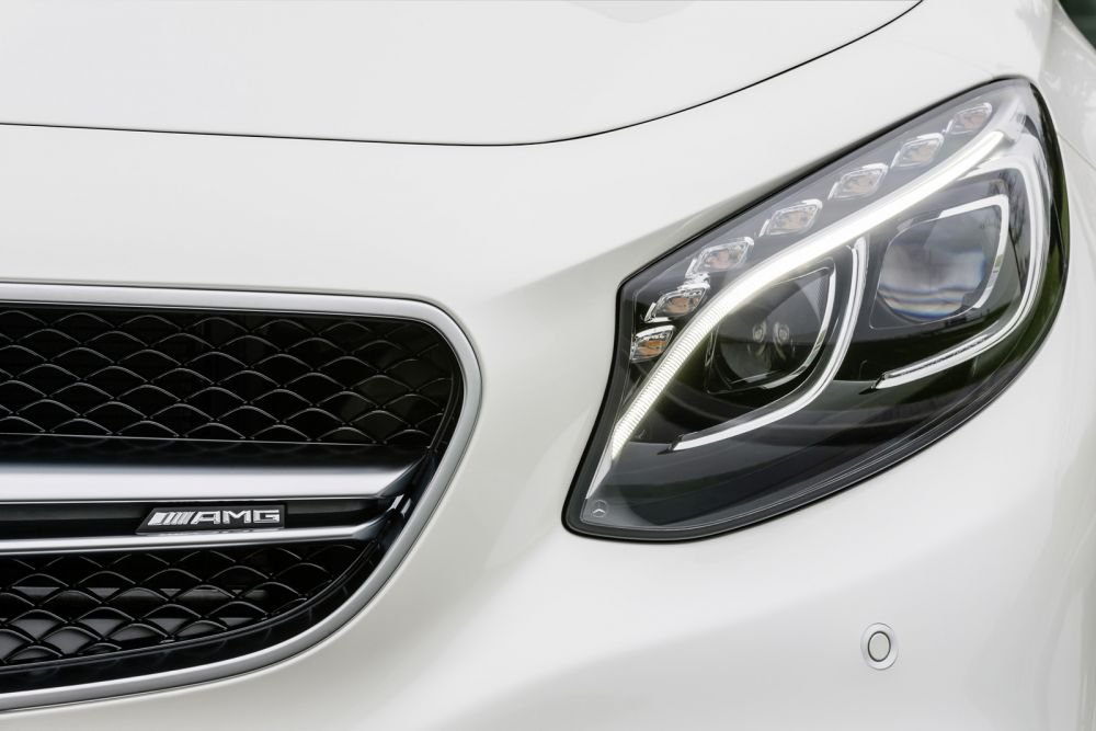O noua bijuterie de la Mercedes. Cea mai RAPIDA limuzina din lume a fost lansata azi. FOTO_5