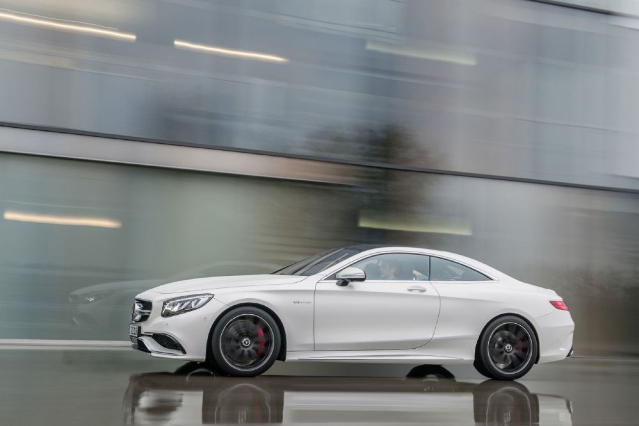 O noua bijuterie de la Mercedes. Cea mai RAPIDA limuzina din lume a fost lansata azi. FOTO_10