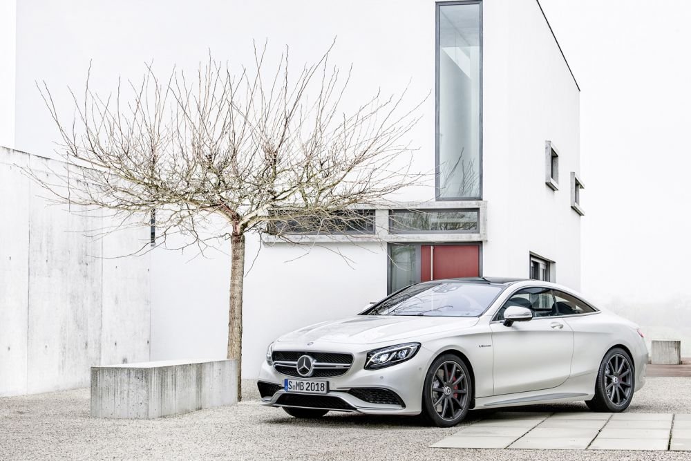 O noua bijuterie de la Mercedes. Cea mai RAPIDA limuzina din lume a fost lansata azi. FOTO_13