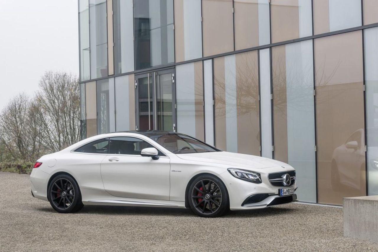 O noua bijuterie de la Mercedes. Cea mai RAPIDA limuzina din lume a fost lansata azi. FOTO_14
