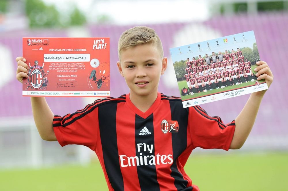EXCLUSIV! Un stelist la Milano! Povestea fantastica a jucatorului care vrea sa fie noul IDOL la Steaua si AC Milan: I-am spus lui Tatarusanu ca ii voi lua locul!