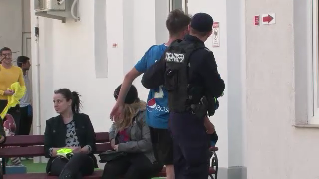 Jucatorii lui Hagi au cedat nervos! Bataie intre fotbalisti dupa meciul Viitorului! Jandarmii au intervenit de urgenta! VEZI IMAGINI_5