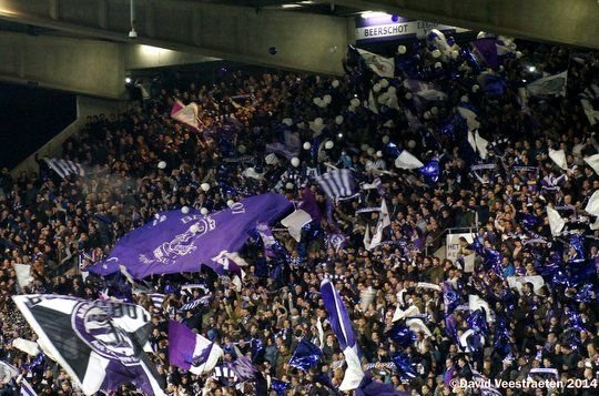 Atmosfera INCENDIARA! 12.000 de fani au venit sa sarbatoreasca promovarea in LIGA A PATRA! Imagini emotionante VIDEO_9