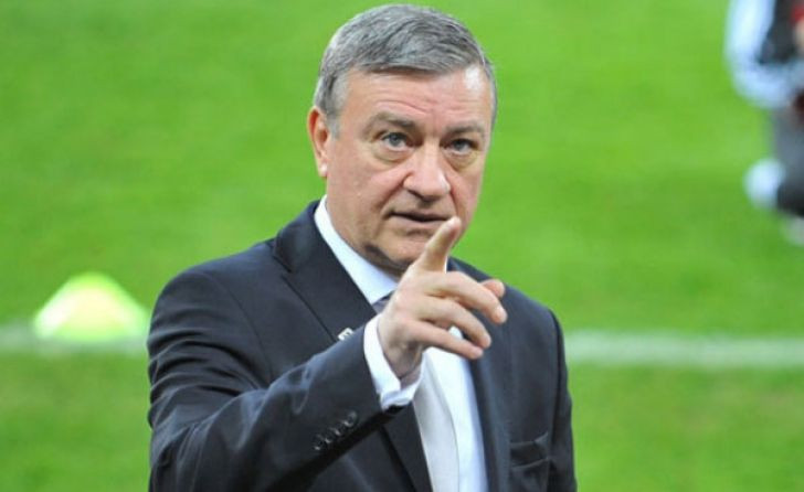 Mircea Sandu e nemultumit de banii incasati de la FRF: Meritam mai mult de 2 milioane de euro! Cat lua Mitica la Liga: