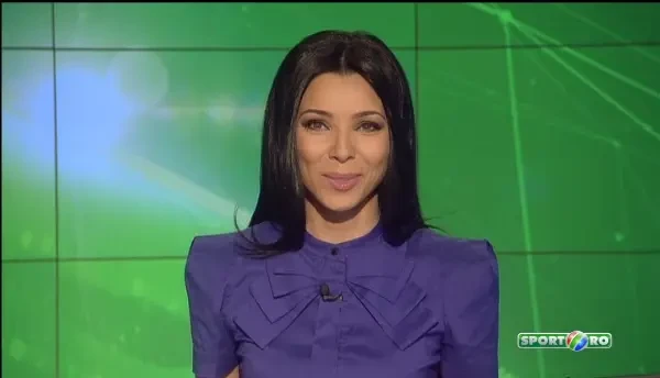 Are 1,20 metri si 33 de kilograme, dar ridica ORICE greutate! Cum arata cea mai tare culturista din LUME