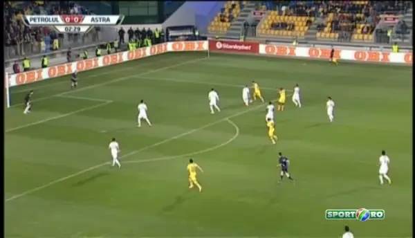 Finalista se decide la retur, in direct la Pro TV! Budescu si Teixeira au avut cele mai mari ocazii. Petrolul 0-0 Astra VIDEO REZUMAT