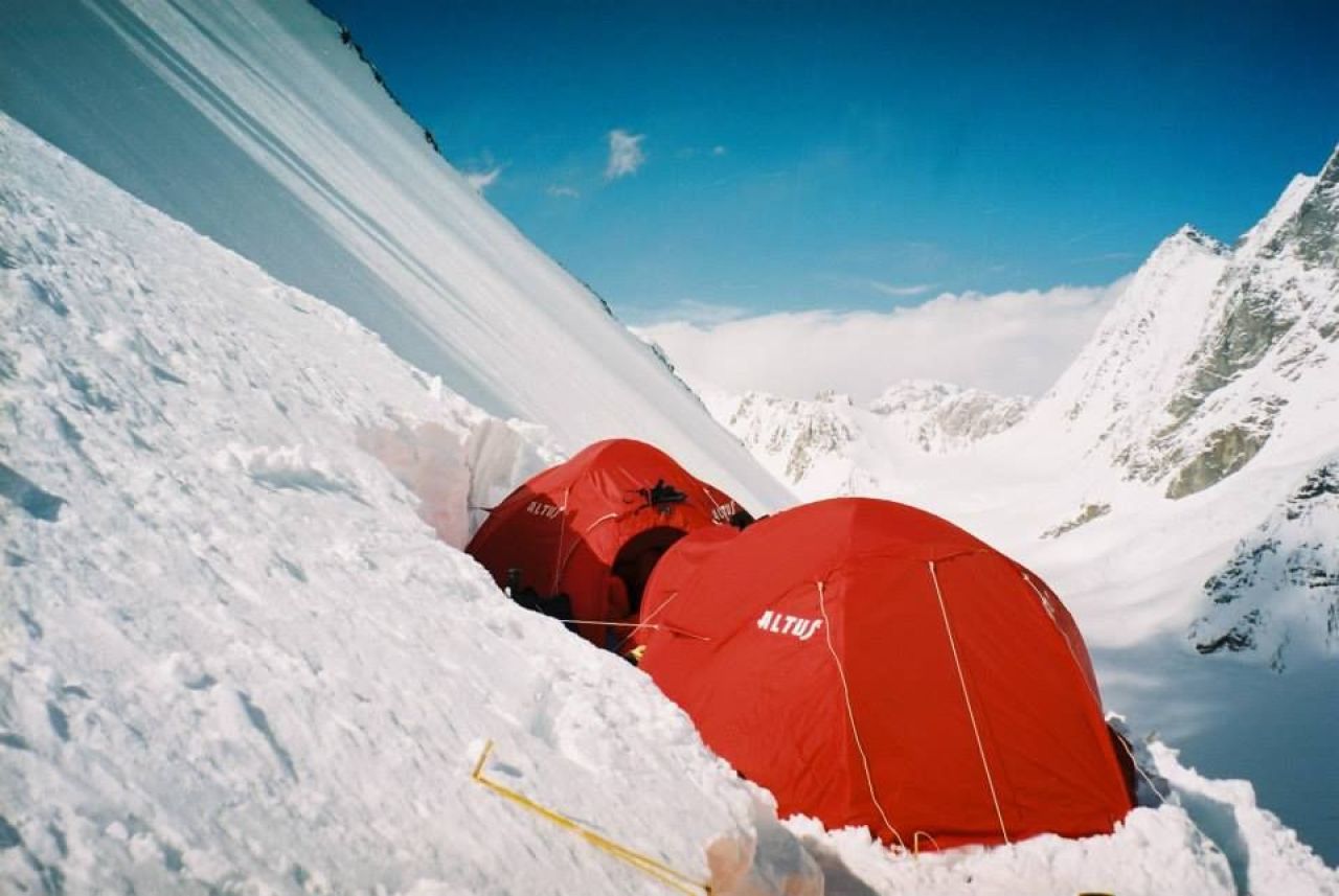 Romania - Everest - Istorie!