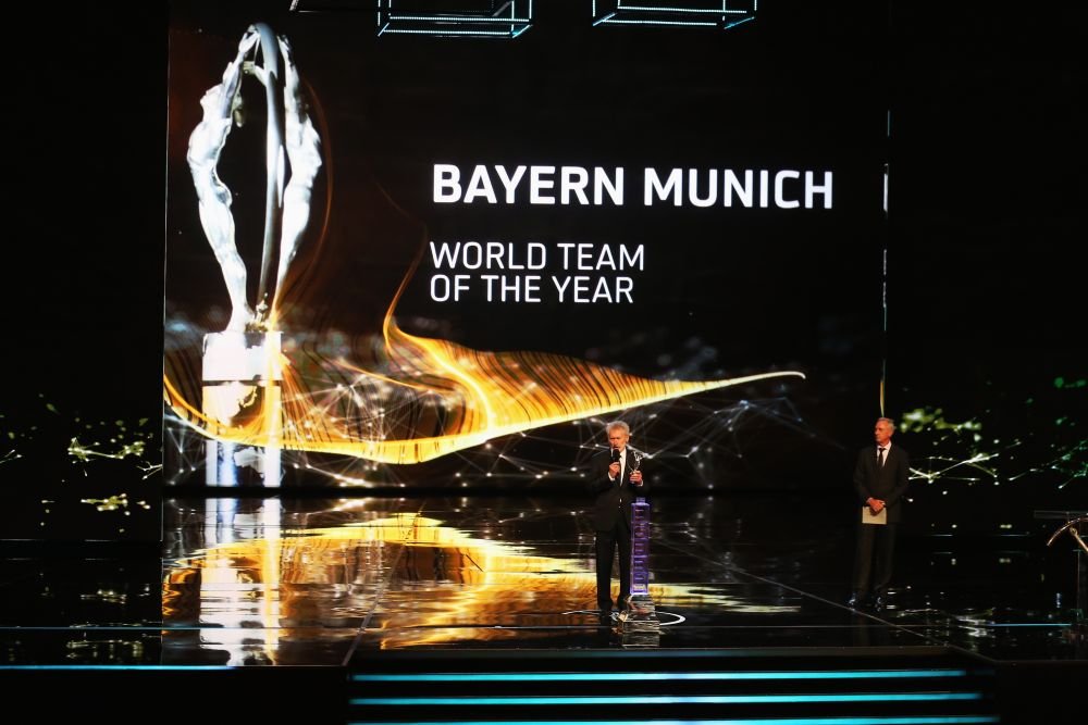 Recital de GALA in Malaysia! Ilie Nastase si Nadia Comaneci au fost prezenti la Premiile Laureus! Bayern a iesit prima si aici!_7