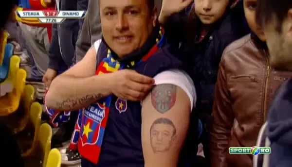 Gigi Becali a aparut pe National Arena :) Tatuajul cu care un fan stelist a facut senzatie la Steaua - Dinamo! Vezi IMAGINI