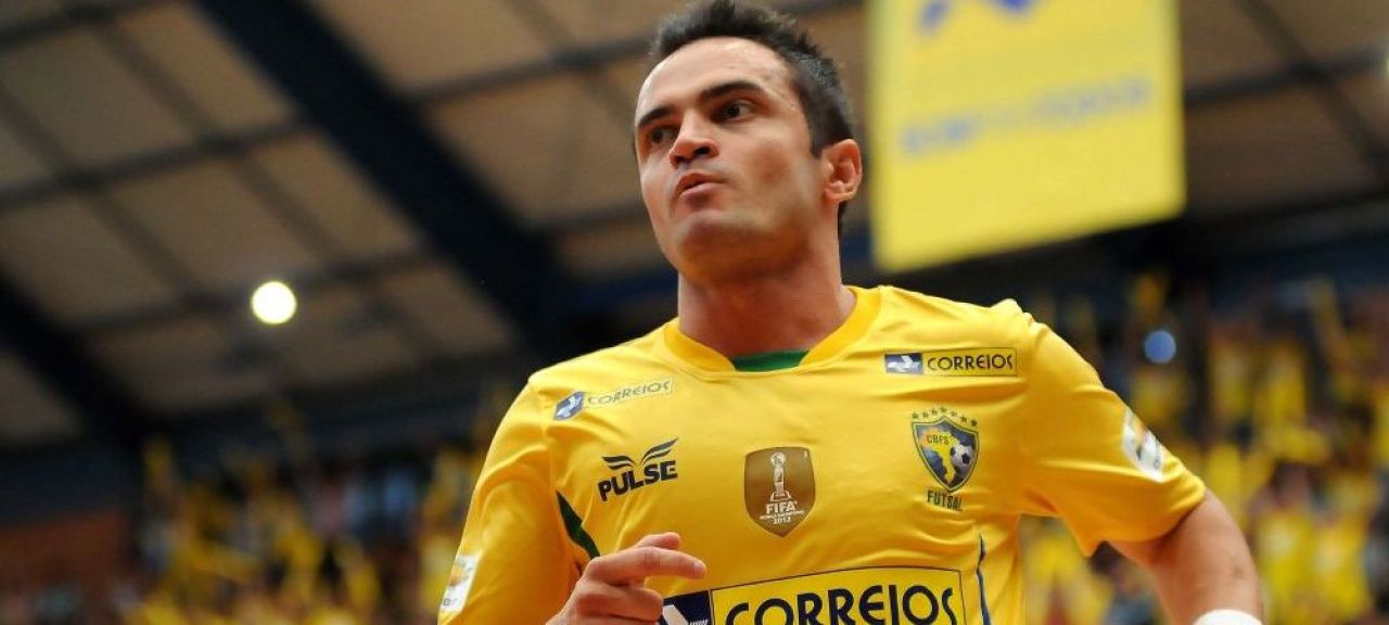 Ziua in care Ronaldinho NU a mai avut pret! Seicii de la City l-au chemat sa le arate ce stie! Povestea unui GENIU de milioane:_5