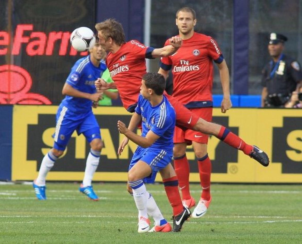 Dialog SAVUROS pe twitter! Cum s-au 'intepat' Chelsea si PSG inaintea meciului din Champions League_3