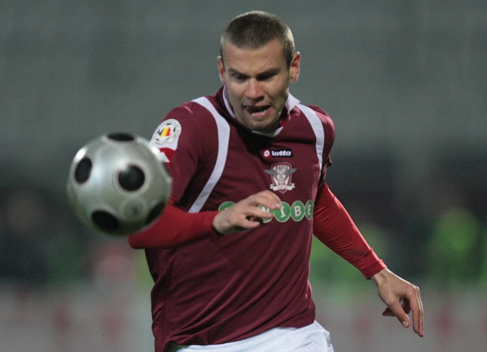 A jucat in Giulesti, dar nici macar fanii Rapidului nu-si aduc aminte de el! Acum a dat un gol senzational si e vedeta in tara lui