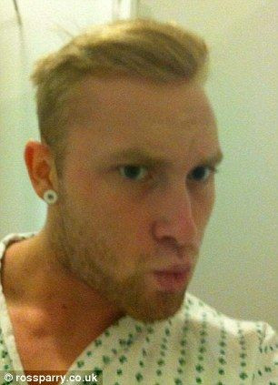 A facut DOUA infarcturi si TREI atacuri cerebrale, dar nu s-a putut opri din steroizi! Avea doar 22 de ani cand a murit