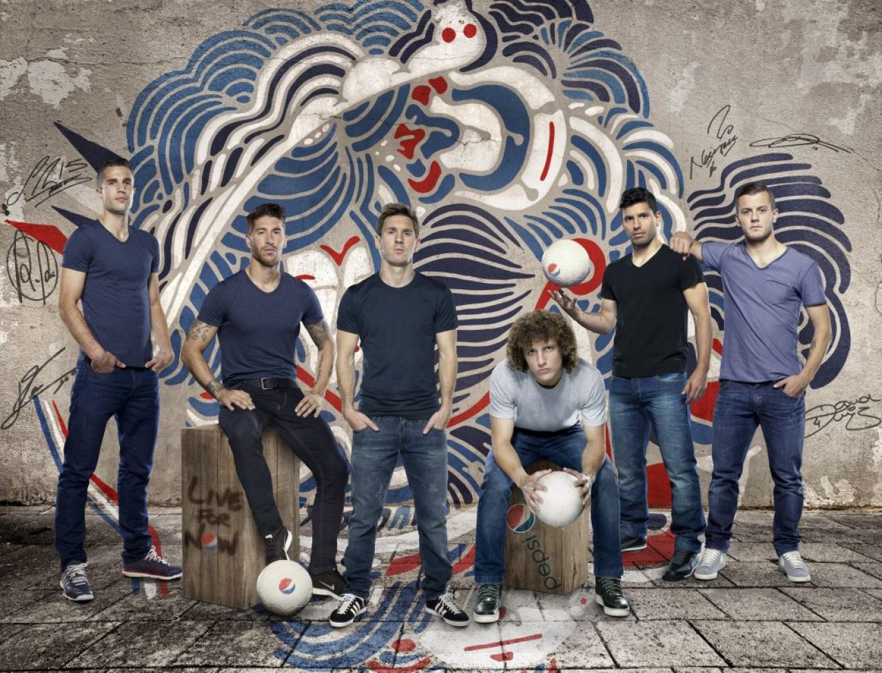 Cel mai tare clip al momentului pe net. Messi si gasca lui fac tot ce vrei TU! Spotul poate fi gasit pe pepsi.ro_5