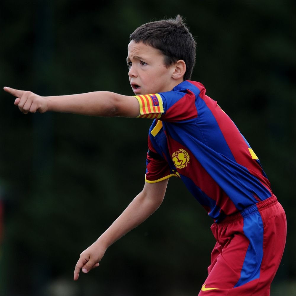 Messi, Guardiola, Puyol, Luis Garcia! Imagini SENZATIONALE din scoala de fotbal a Barcelonei! _5