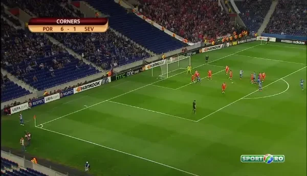 Porto 1-0 Sevilla! Gol Mangala