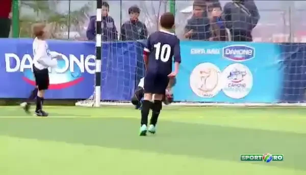 VIDEO CFR i-a gasit urmas lui Felgueiras! Portarul care i-a cucerit pe toti la Cupa Hagi: "Vreau sa scot echipa din faliment!"