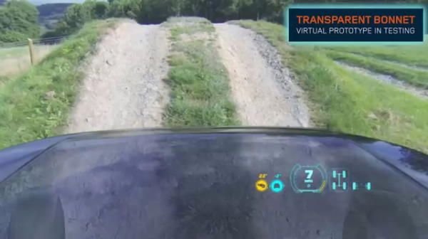 A aparut CAPOTA invizibila la masini! Sistemul care ii ajuta pe soferi sa conduca pe orice tip de teren! VIDEO