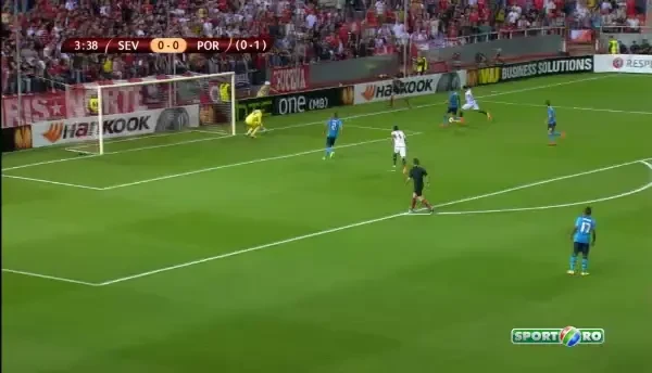 Sevilla 4-1 Porto! SHOW TOTAL in Europa League! Sevilla o DISTRUGE pe Porto! Quaresma a reusit un GOLAZO!