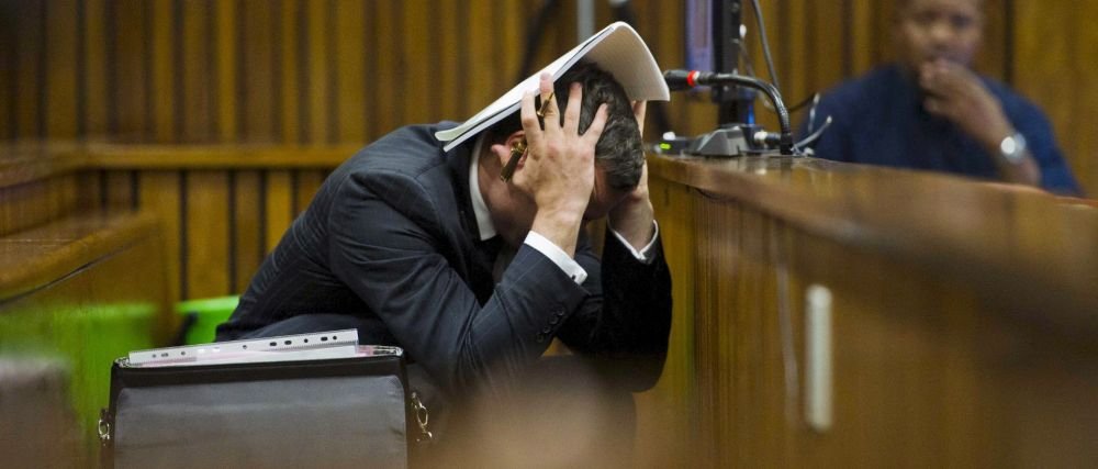 Momente dramatice azi la tribunal! Ce a raspuns Pistorius dupa afirmatia procurorului: Stiai ca Reeva e in spatele usii!