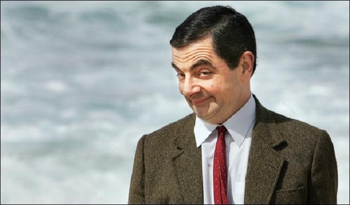 FABULOS! Mr. Bean e golan la batranete! Si-a tras iubita cu 28 de ani mai tanara! Si-a lasat sotia pentru ea! FOTO