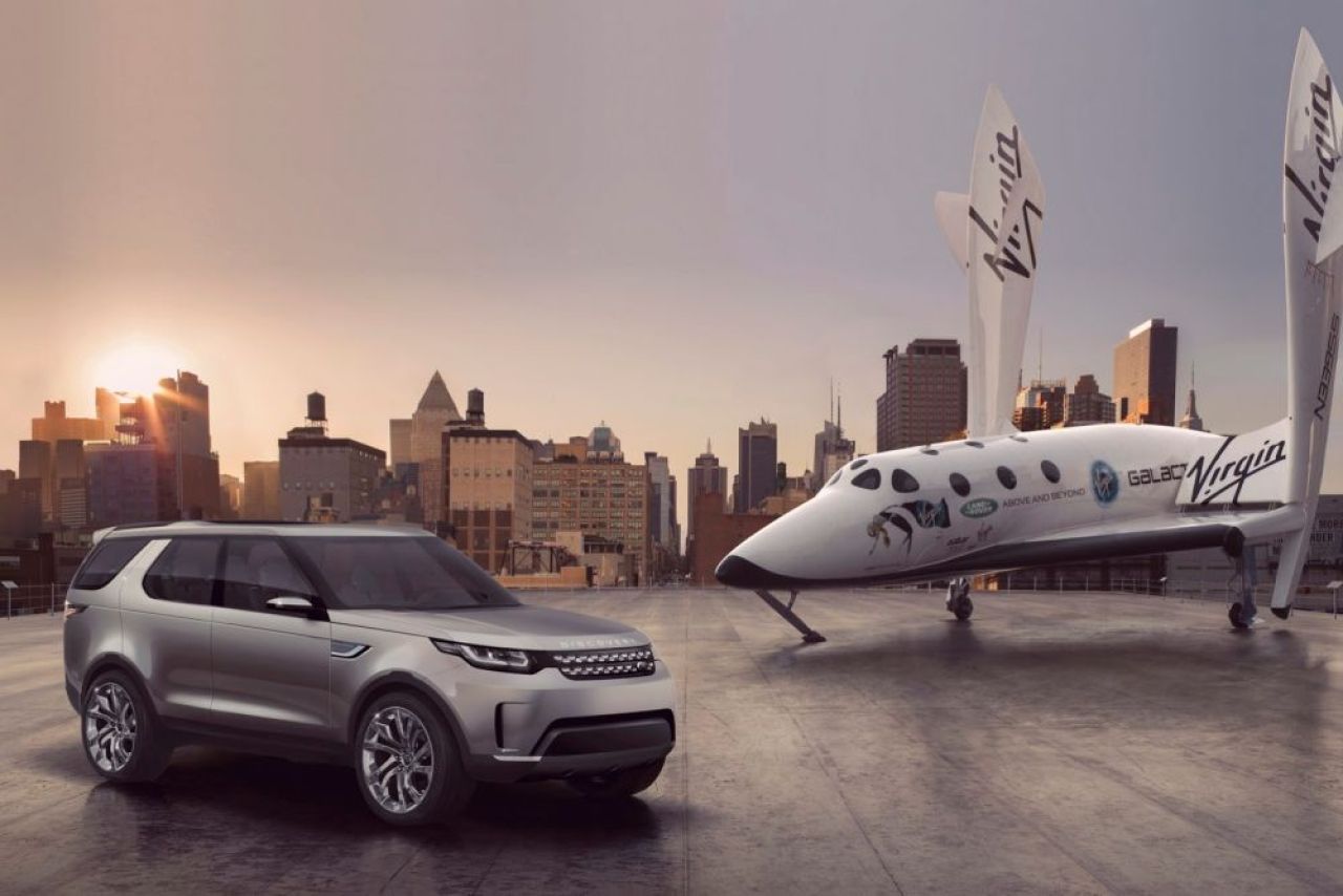 VIDEO NAVA SPATIALA si un Land Rover din viitor! Evenimentul AUTO al anului! S-au lansat noaptea trecuta_1