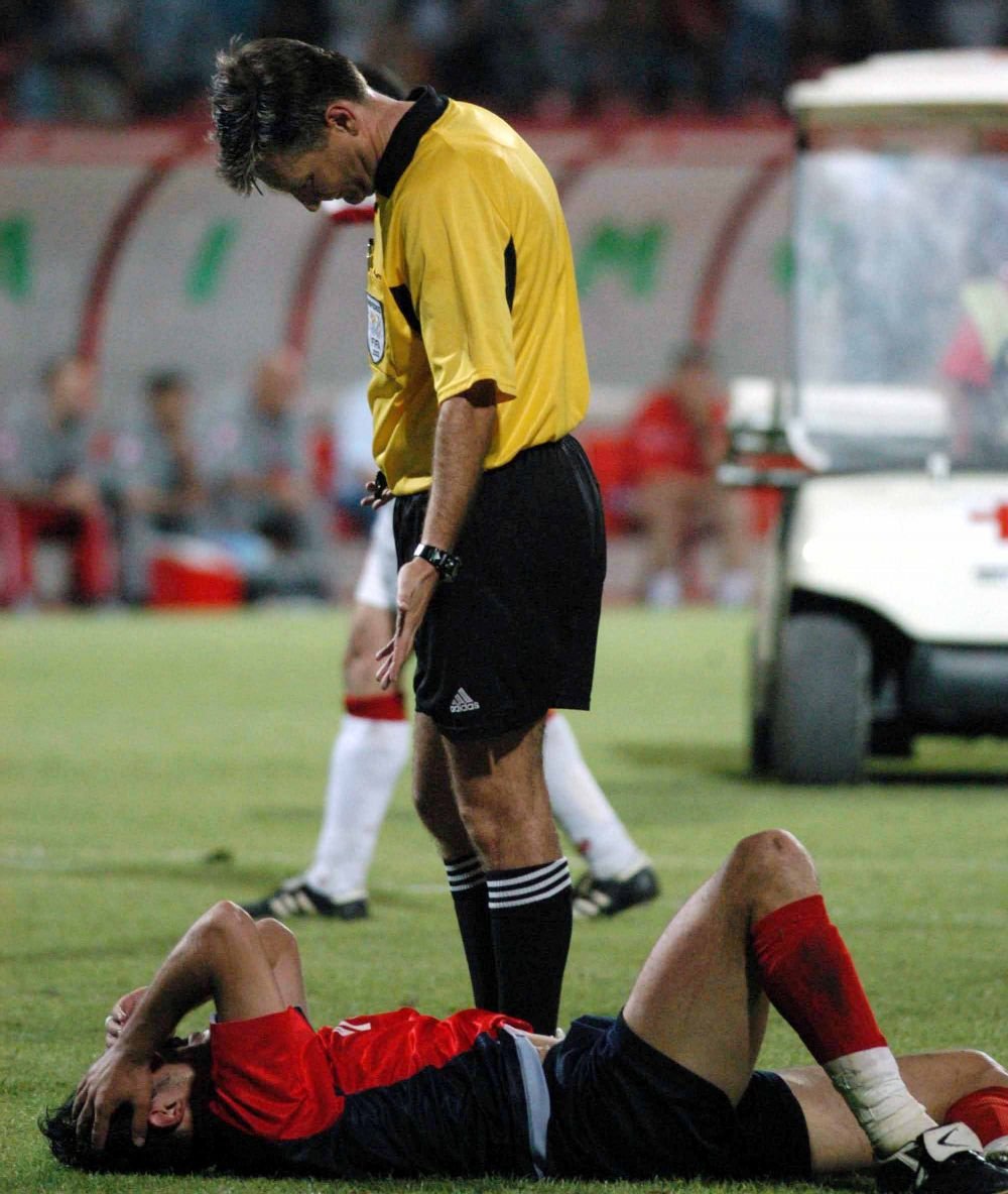 Moment GENIAL la Giurgiu! Dinu Gheorghe a aparut de NICAIERI si a intrat in teren dupa gol! Ce a facut cand arbitrul i-a zis sa iasa
