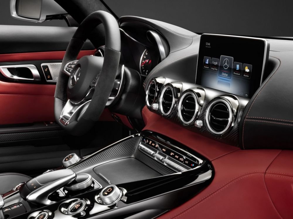 SUPER FOTO RACHETA lansata azi de Mercedes! Vezi cum arata noul AMG-GT!_6