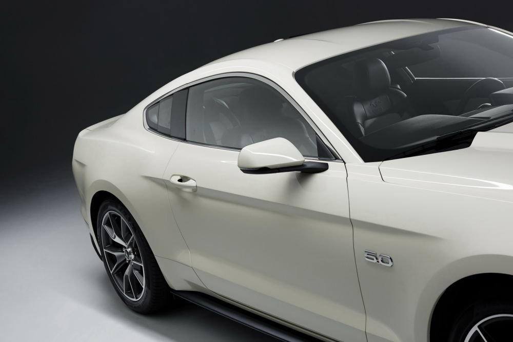 FOTO Ford Mustang implineste 50 de ani! Editia SPECIALA lansata de americani! Vezi cum arata:_5