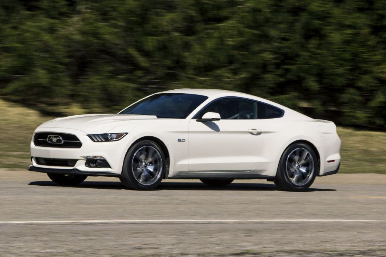 FOTO Ford Mustang implineste 50 de ani! Editia SPECIALA lansata de americani! Vezi cum arata:_9