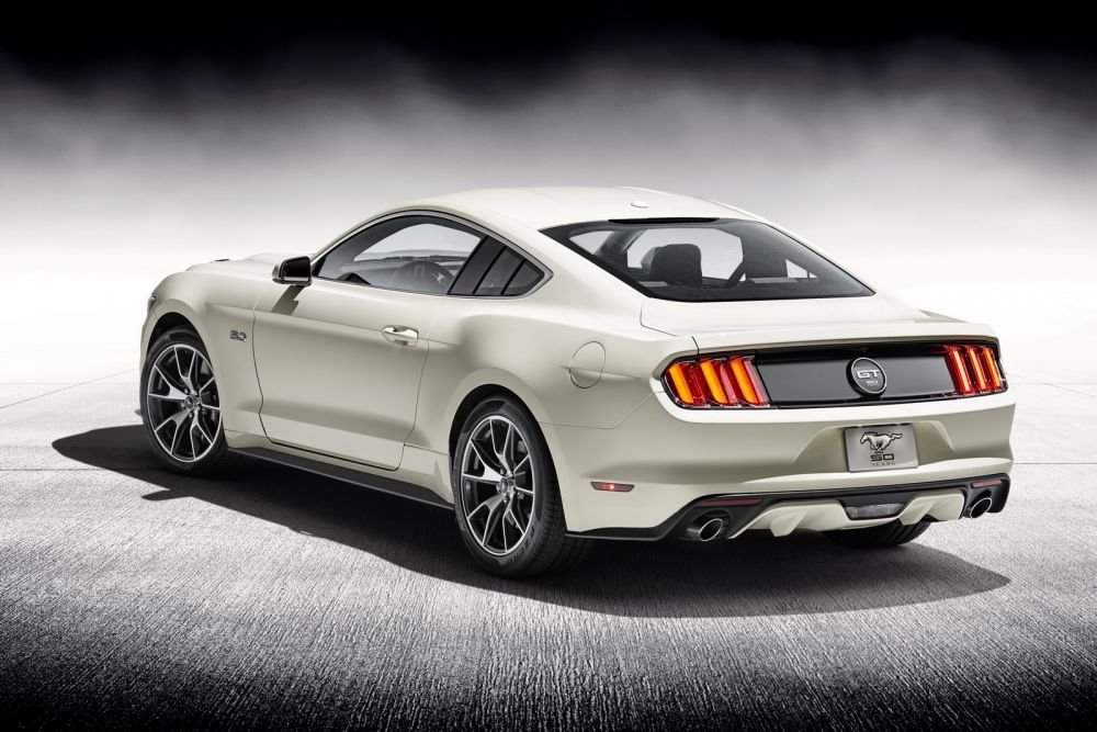 FOTO Ford Mustang implineste 50 de ani! Editia SPECIALA lansata de americani! Vezi cum arata:_11