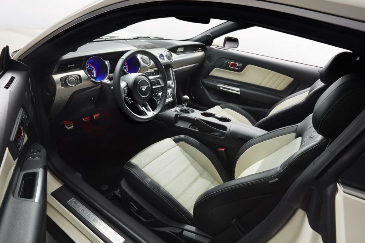 FOTO Ford Mustang implineste 50 de ani! Editia SPECIALA lansata de americani! Vezi cum arata:_13