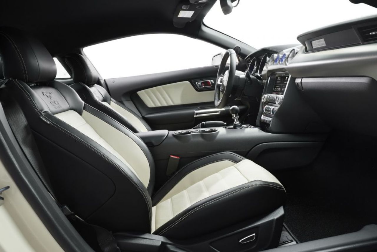 FOTO Ford Mustang implineste 50 de ani! Editia SPECIALA lansata de americani! Vezi cum arata:_14