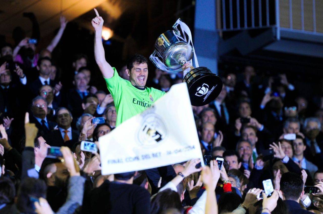 SARBATOARE la Madrid! Fanii au iesit pe strazile orasului! Cele mai tari imagini de la ceremonia Realului_4